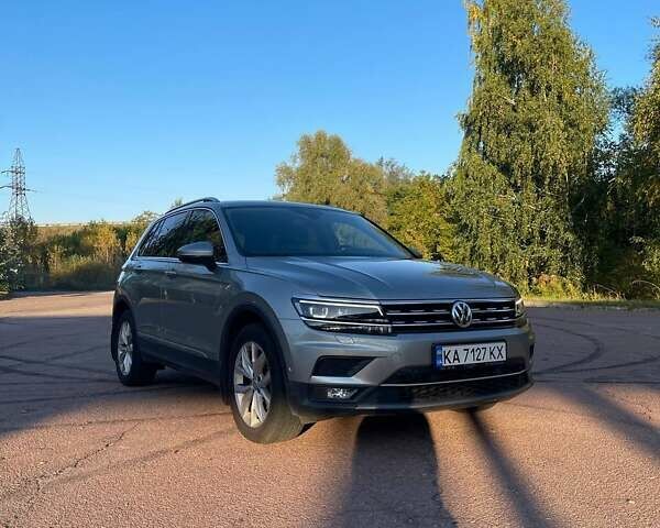 Фольксваген Тигуан 2018 в Борисполе на Automoto.ua Серый Фольксваген Тигуан, объемом двигателя 1.97 л и пробегом 97 тыс. км за 29500 $, фото 6 на Automoto.ua