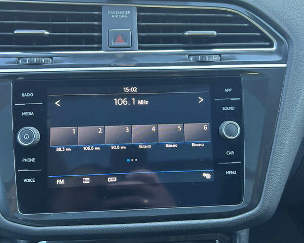 Сірий Фольксваген Тігуан, об'ємом двигуна 1.98 л та пробігом 145 тис. км за 17800 $, фото 28 на Automoto.ua