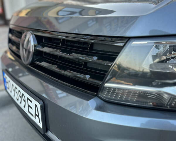 Сірий Фольксваген Тігуан, об'ємом двигуна 1.98 л та пробігом 145 тис. км за 17800 $, фото 24 на Automoto.ua