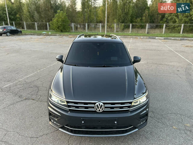 Серый Фольксваген Тигуан, объемом двигателя 1.98 л и пробегом 124 тыс. км за 26900 $, фото 9 на Automoto.ua