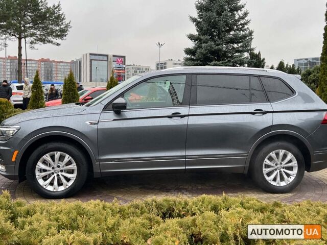 Сірий Фольксваген Тігуан, об'ємом двигуна 2 л та пробігом 53 тис. км за 20500 $, фото 3 на Automoto.ua