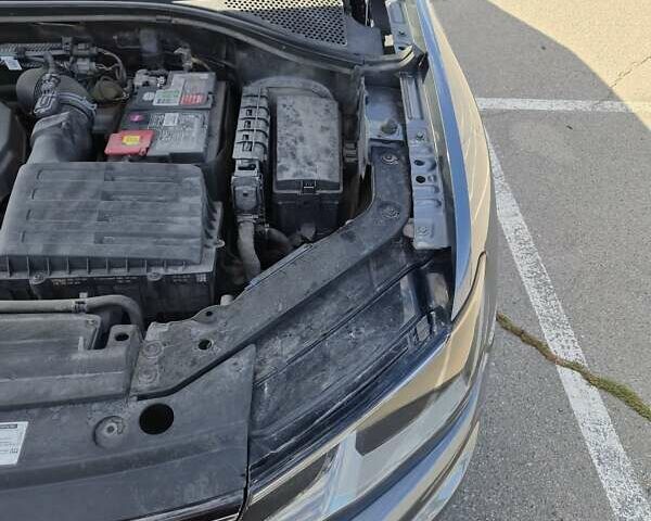 Серый Фольксваген Тигуан, объемом двигателя 1.98 л и пробегом 92 тыс. км за 17500 $, фото 28 на Automoto.ua