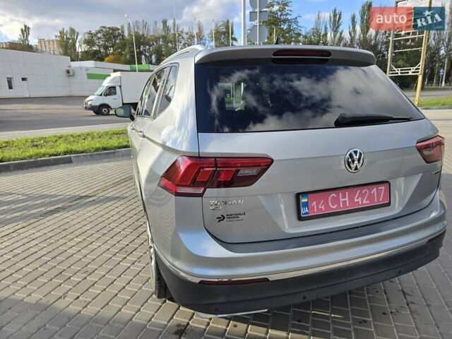 Сірий Фольксваген Тігуан, об'ємом двигуна 1.97 л та пробігом 147 тис. км за 21950 $, фото 2 на Automoto.ua