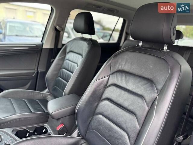 Серый Фольксваген Тигуан, объемом двигателя 1.98 л и пробегом 101 тыс. км за 24999 $, фото 29 на Automoto.ua