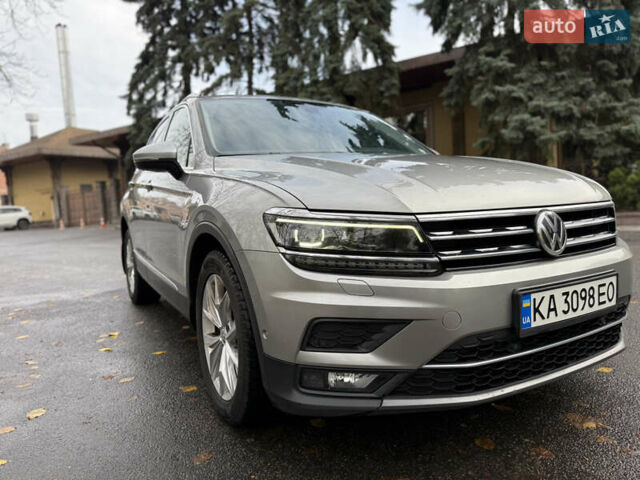Сірий Фольксваген Тігуан, об'ємом двигуна 1.97 л та пробігом 259 тис. км за 25200 $, фото 3 на Automoto.ua