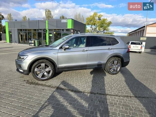 Сірий Фольксваген Тігуан, об'ємом двигуна 1.97 л та пробігом 147 тис. км за 21950 $, фото 4 на Automoto.ua