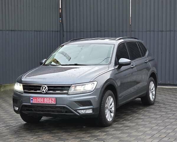 Серый Фольксваген Тигуан, объемом двигателя 2 л и пробегом 186 тыс. км за 14849 $, фото 11 на Automoto.ua