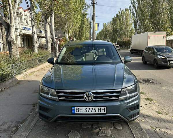 Сірий Фольксваген Тігуан, об'ємом двигуна 1.98 л та пробігом 80 тис. км за 22500 $, фото 10 на Automoto.ua