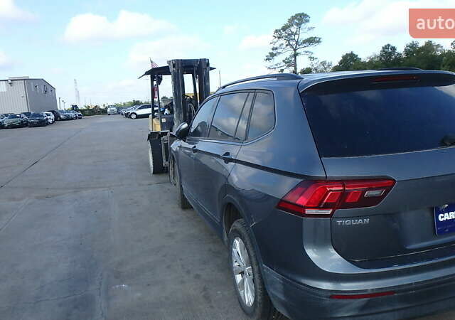 Сірий Фольксваген Тігуан, об'ємом двигуна 2 л та пробігом 74 тис. км за 11390 $, фото 19 на Automoto.ua