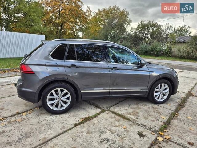 Серый Фольксваген Тигуан, объемом двигателя 1.98 л и пробегом 118 тыс. км за 20999 $, фото 10 на Automoto.ua