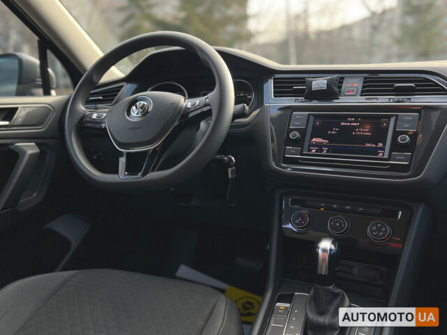 Сірий Фольксваген Тігуан, об'ємом двигуна 2 л та пробігом 136 тис. км за 19300 $, фото 13 на Automoto.ua