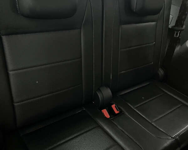 Сірий Фольксваген Тігуан, об'ємом двигуна 2 л та пробігом 176 тис. км за 13500 $, фото 13 на Automoto.ua