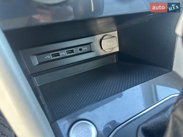 Серый Фольксваген Тигуан, объемом двигателя 2 л и пробегом 212 тыс. км за 26500 $, фото 16 на Automoto.ua