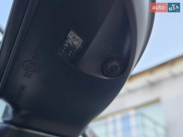 Серый Фольксваген Тигуан, объемом двигателя 2 л и пробегом 143 тыс. км за 29500 $, фото 25 на Automoto.ua