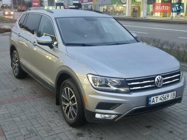 Серый Фольксваген Тигуан, объемом двигателя 1.98 л и пробегом 73 тыс. км за 21000 $, фото 1 на Automoto.ua