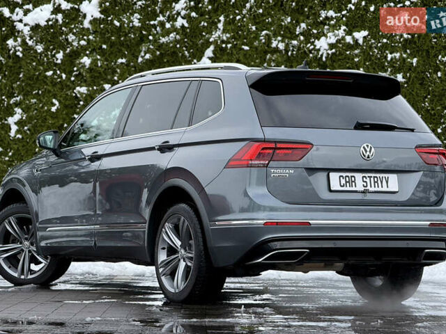 Серый Фольксваген Тигуан, объемом двигателя 2 л и пробегом 241 тыс. км за 26999 $, фото 26 на Automoto.ua