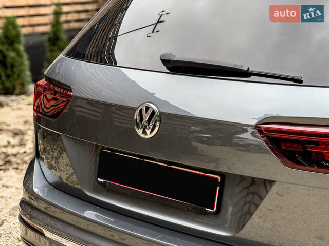 Сірий Фольксваген Тігуан, об'ємом двигуна 1.98 л та пробігом 230 тис. км за 27700 $, фото 51 на Automoto.ua