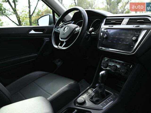 Серый Фольксваген Тигуан, объемом двигателя 1.98 л и пробегом 63 тыс. км за 19250 $, фото 29 на Automoto.ua