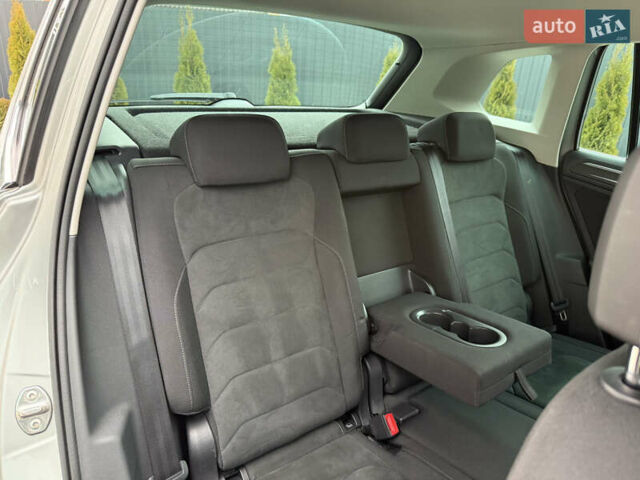 Серый Фольксваген Тигуан, объемом двигателя 2 л и пробегом 87 тыс. км за 23900 $, фото 86 на Automoto.ua