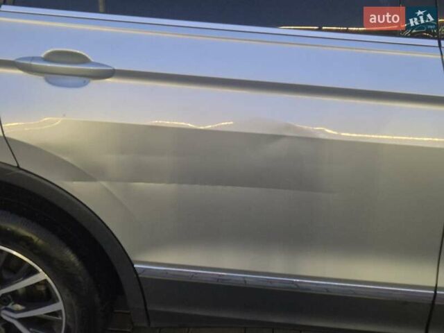 Серый Фольксваген Тигуан, объемом двигателя 1.98 л и пробегом 73 тыс. км за 21000 $, фото 11 на Automoto.ua