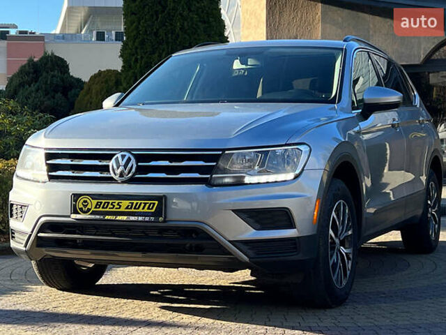 Серый Фольксваген Тигуан, объемом двигателя 1.98 л и пробегом 91 тыс. км за 21500 $, фото 2 на Automoto.ua
