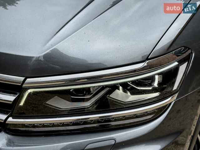 Сірий Фольксваген Тігуан, об'ємом двигуна 1.98 л та пробігом 230 тис. км за 27700 $, фото 46 на Automoto.ua