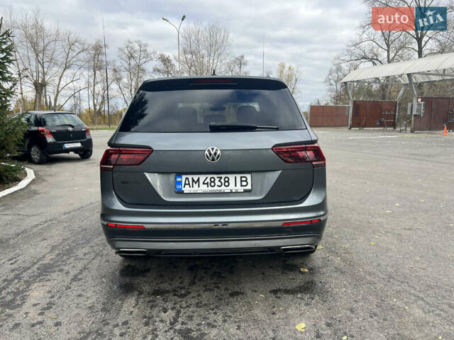 Сірий Фольксваген Тігуан, об'ємом двигуна 1.98 л та пробігом 209 тис. км за 27900 $, фото 6 на Automoto.ua