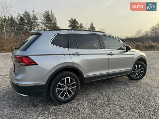 Серый Фольксваген Тигуан, объемом двигателя 1.98 л и пробегом 110 тыс. км за 17900 $, фото 38 на Automoto.ua