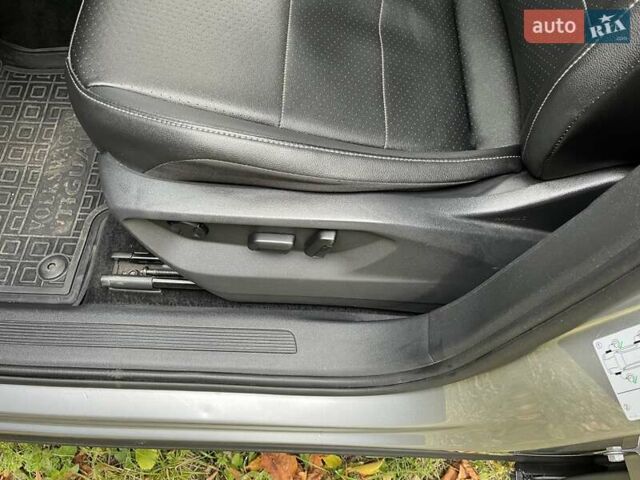 Серый Фольксваген Тигуан, объемом двигателя 1.98 л и пробегом 93 тыс. км за 19500 $, фото 4 на Automoto.ua