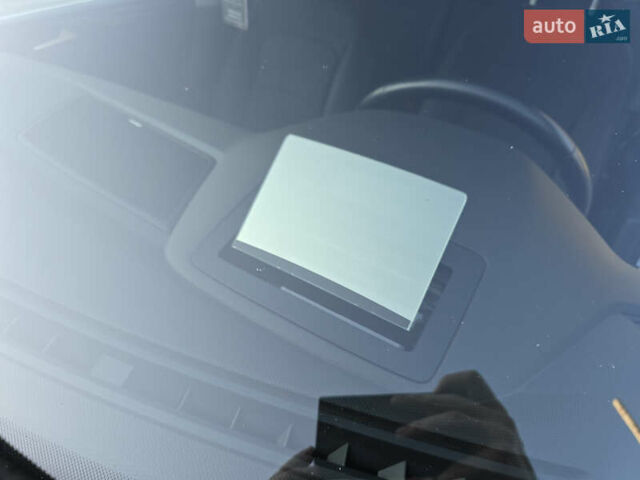 Серый Фольксваген Тигуан, объемом двигателя 2 л и пробегом 143 тыс. км за 29500 $, фото 23 на Automoto.ua