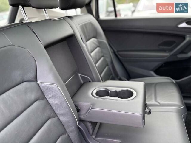 Серый Фольксваген Тигуан, объемом двигателя 1.98 л и пробегом 101 тыс. км за 24999 $, фото 52 на Automoto.ua