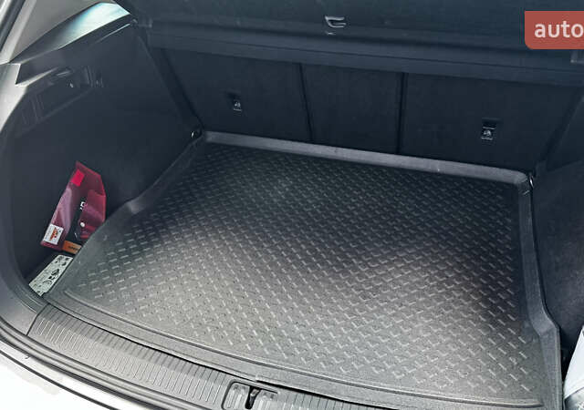 Серый Фольксваген Тигуан, объемом двигателя 1.98 л и пробегом 76 тыс. км за 32000 $, фото 17 на Automoto.ua