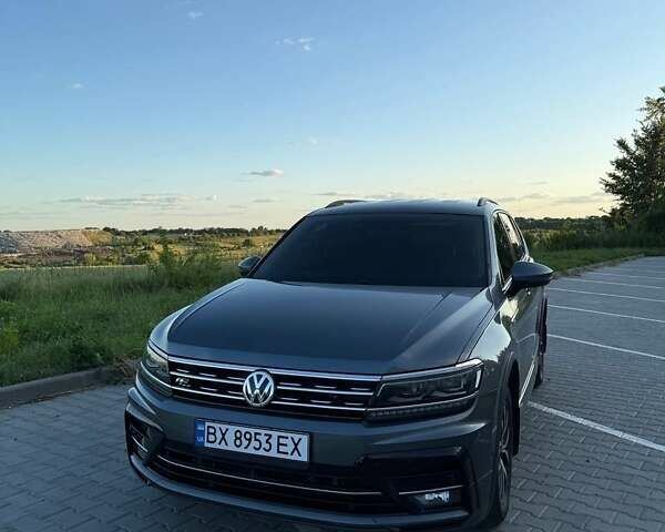 Серый Фольксваген Тигуан, объемом двигателя 1.98 л и пробегом 125 тыс. км за 24200 $, фото 6 на Automoto.ua