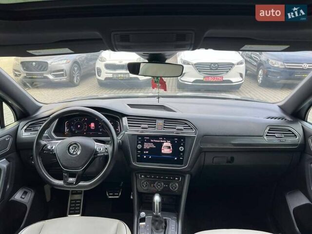 Сірий Фольксваген Тігуан, об'ємом двигуна 2 л та пробігом 40 тис. км за 28200 $, фото 9 на Automoto.ua