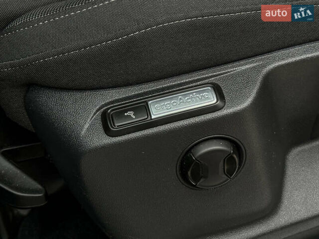 Сірий Фольксваген Тігуан, об'ємом двигуна 1.98 л та пробігом 230 тис. км за 27700 $, фото 74 на Automoto.ua