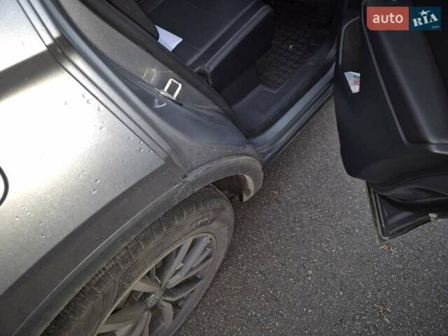 Серый Фольксваген Тигуан, объемом двигателя 1.98 л и пробегом 73 тыс. км за 21000 $, фото 10 на Automoto.ua