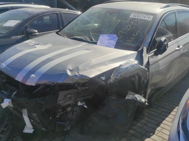 Сірий Фольксваген Тігуан, об'ємом двигуна 2 л та пробігом 108 тис. км за 8400 $, фото 2 на Automoto.ua