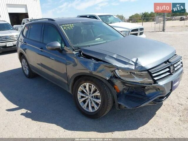 Сірий Фольксваген Тігуан, об'ємом двигуна 2 л та пробігом 74 тис. км за 11390 $, фото 7 на Automoto.ua