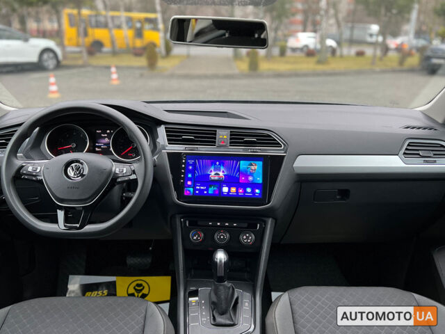Сірий Фольксваген Тігуан, об'ємом двигуна 2 л та пробігом 53 тис. км за 20500 $, фото 13 на Automoto.ua