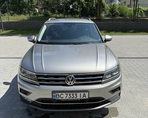 Серый Фольксваген Тигуан, объемом двигателя 1.98 л и пробегом 83 тыс. км за 25800 $, фото 1 на Automoto.ua
