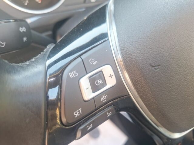 Серый Фольксваген Тигуан, объемом двигателя 2 л и пробегом 111 тыс. км за 18650 $, фото 16 на Automoto.ua