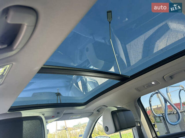 Серый Фольксваген Тигуан, объемом двигателя 2 л и пробегом 212 тыс. км за 26500 $, фото 24 на Automoto.ua