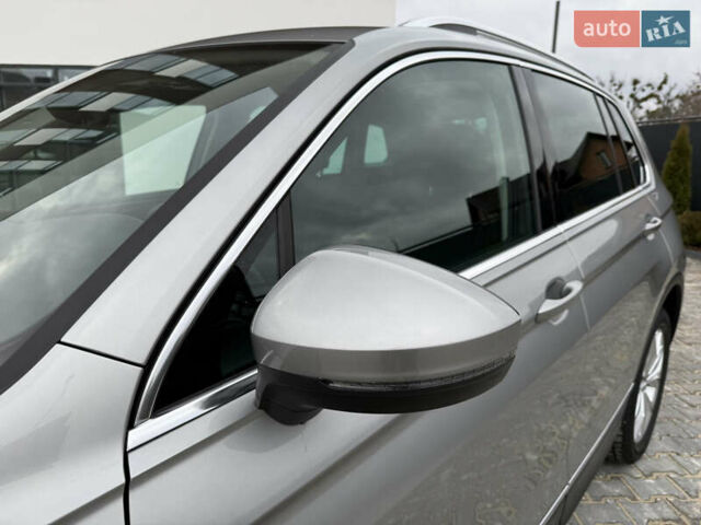 Серый Фольксваген Тигуан, объемом двигателя 2 л и пробегом 87 тыс. км за 23900 $, фото 40 на Automoto.ua