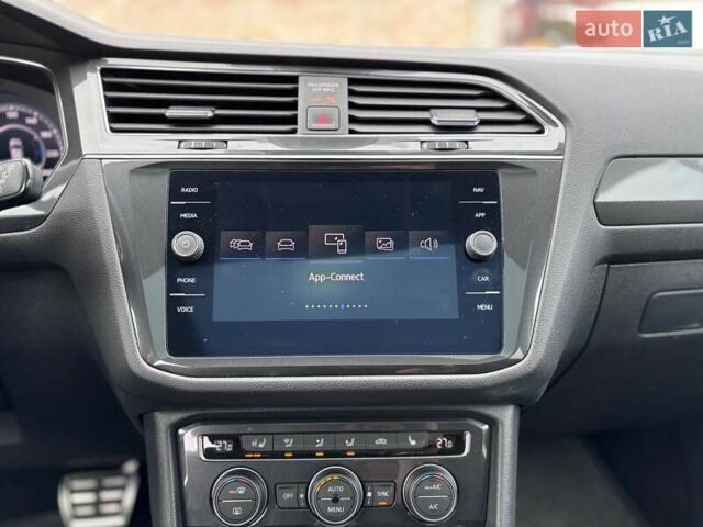 Серый Фольксваген Тигуан, объемом двигателя 1.98 л и пробегом 101 тыс. км за 24999 $, фото 39 на Automoto.ua