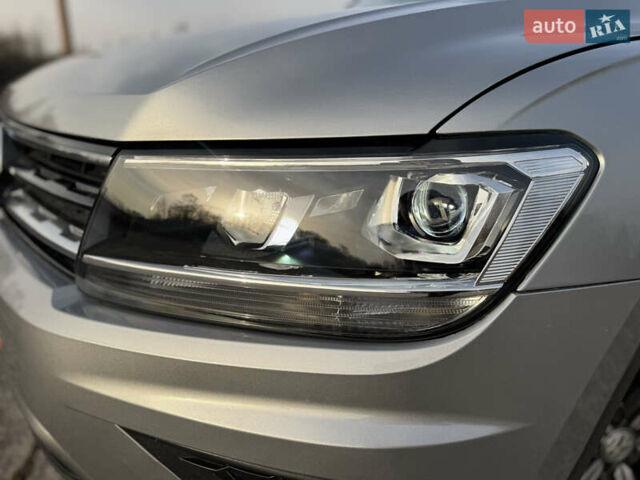 Серый Фольксваген Тигуан, объемом двигателя 1.98 л и пробегом 110 тыс. км за 17900 $, фото 8 на Automoto.ua