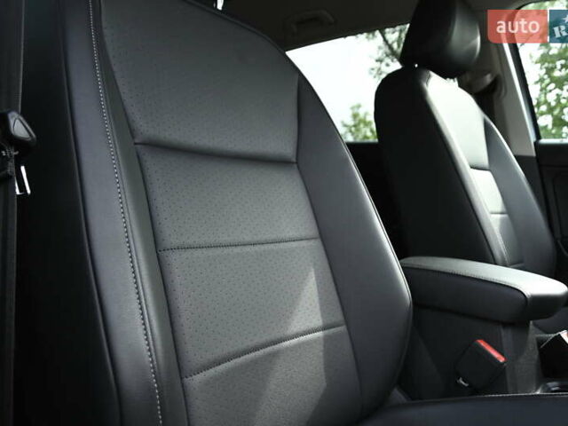 Серый Фольксваген Тигуан, объемом двигателя 1.98 л и пробегом 63 тыс. км за 19250 $, фото 33 на Automoto.ua