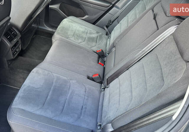 Серый Фольксваген Тигуан, объемом двигателя 1.98 л и пробегом 76 тыс. км за 32000 $, фото 19 на Automoto.ua