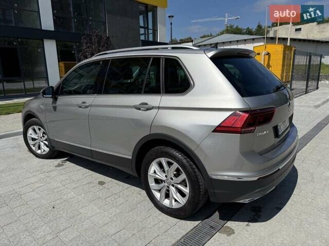 Серый Фольксваген Тигуан, объемом двигателя 1.98 л и пробегом 83 тыс. км за 25800 $, фото 4 на Automoto.ua