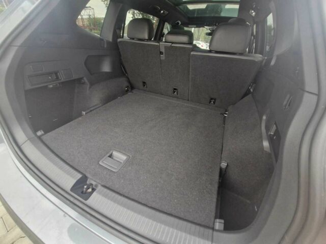 Серый Фольксваген Тигуан, объемом двигателя 2 л и пробегом 214 тыс. км за 21800 $, фото 23 на Automoto.ua