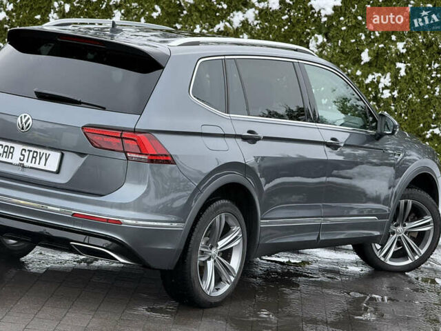 Серый Фольксваген Тигуан, объемом двигателя 2 л и пробегом 241 тыс. км за 26999 $, фото 41 на Automoto.ua